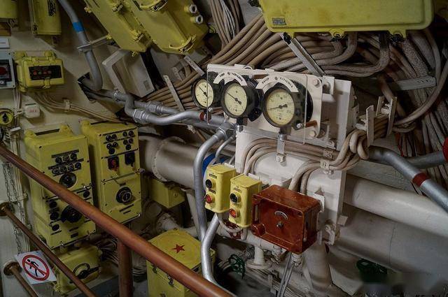 从战场到博物馆：641Б型潜艇“新西伯利亚共青团员”观光记