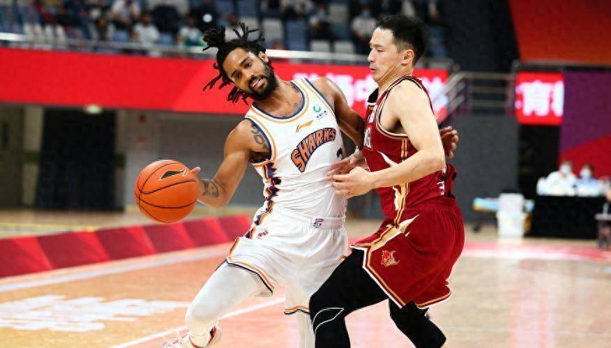 CBA盘口与数据深度__今日CBA盘口分析·大小分策略·球队档案重磅消息！曝梅洛签约北京首钢爱德华兹被解约拉维特离队