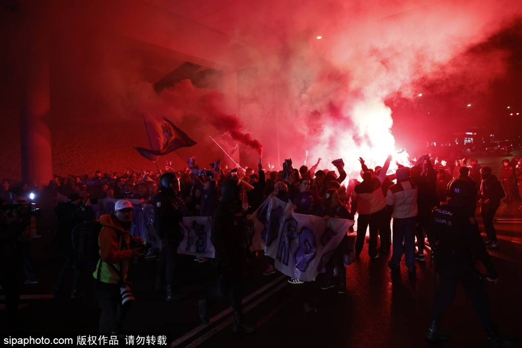 拉西班牙足球甲级联赛玛西亚再造传奇！巴萨青训领跑欧洲五大联赛