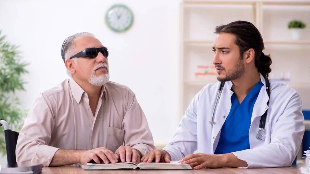 一个意外，脑机接口试验让盲人恢复了视力