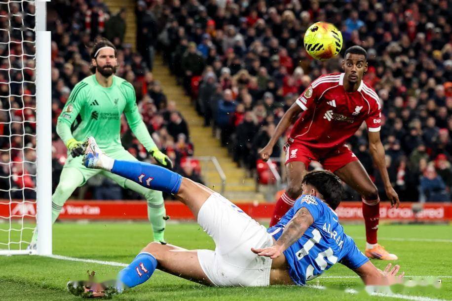 英超：桑德兰对战利物浦水晶宫迎战伯恩利比分预测足球赛事分析欧洲篮球联赛中文网__赛程比分+球队资讯+盘口分析