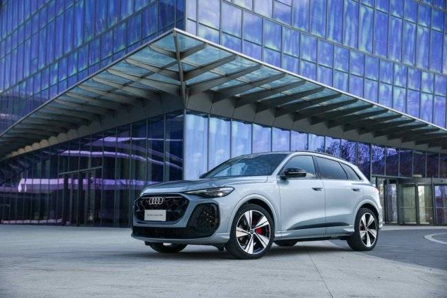 全新奥迪Q5L携PPC平台革新售价3098万元起(图1)