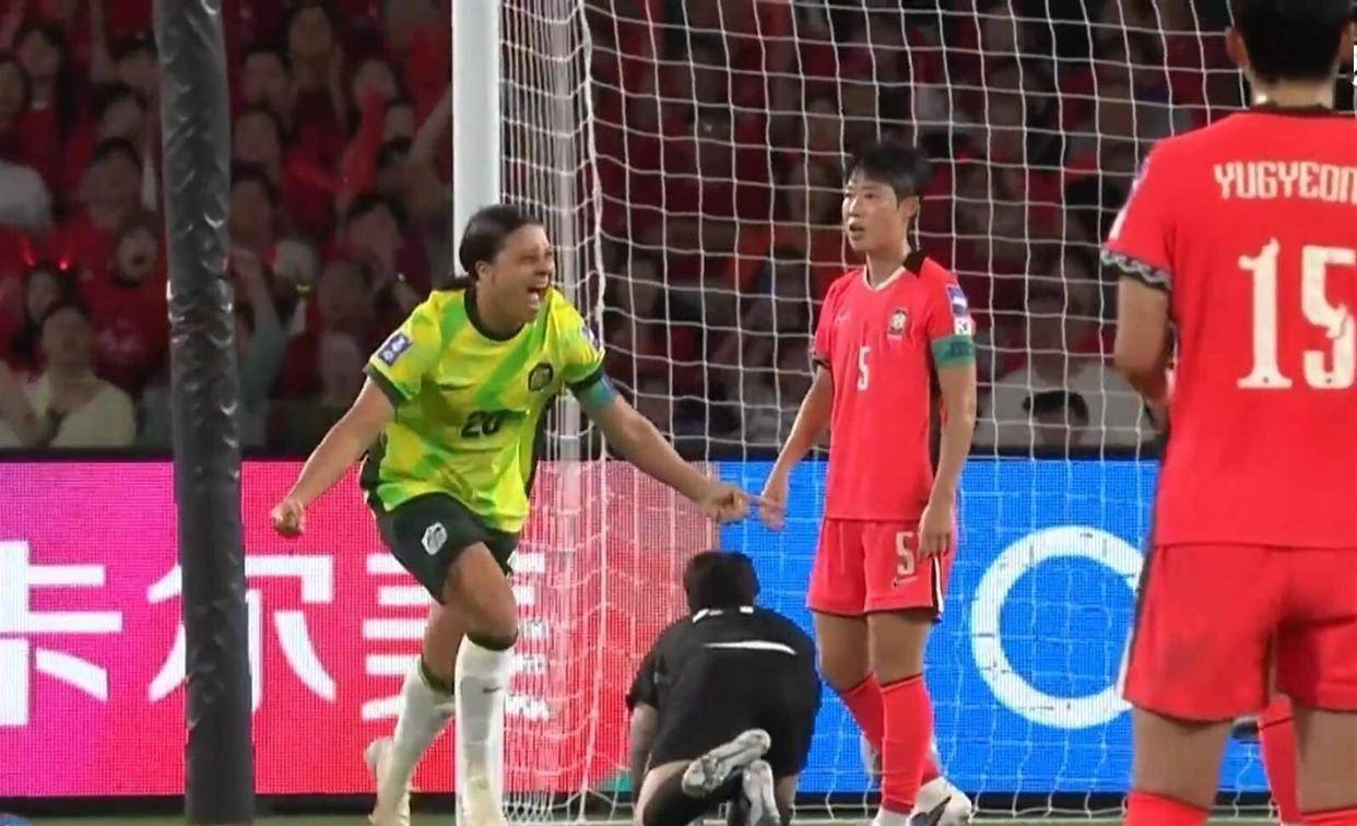 裁判帮倒忙!东道主遭遇烦中国女足U23亚