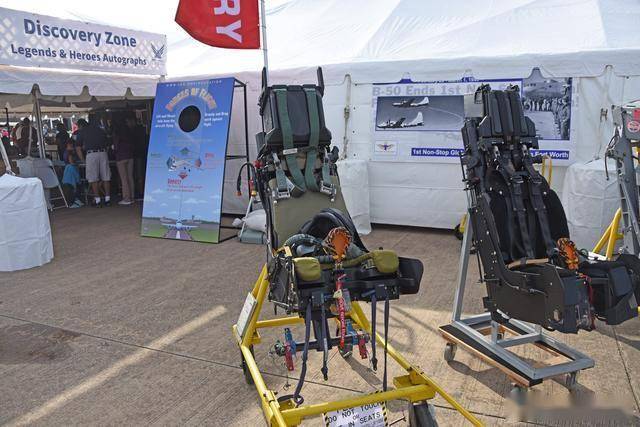 从弃子到全能王：麦道F/A-18“大黄蜂”的逆袭之路