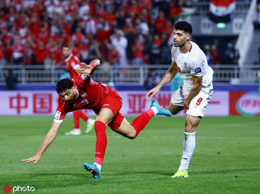 卡塔尔亚洲杯18决赛塔米雷被红牌罚下