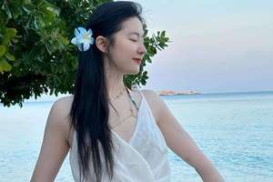 "与辉同行"带货蔡林记纯