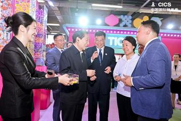 “中国国际糖果季”开幕式暨专题论坛在京举行