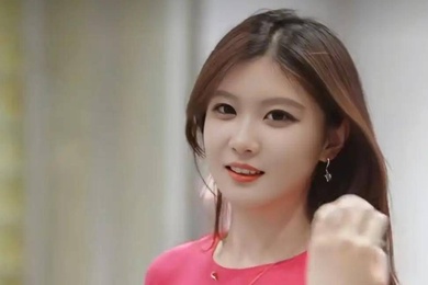 一件罗意威开衫三次鉴定两假一真 买家懵了：到底该相信谁？ 