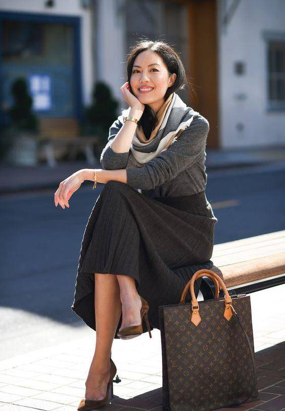 每天打扮的优雅知性,一年四季都是大高跟_外套_着装_显得