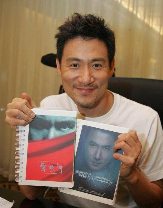 张学友挚爱罗美薇,事业巅峰期选择回归家庭,息影后狂赚80亿_时候_因为