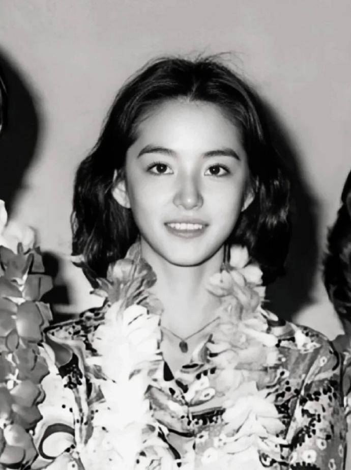 真不愧是"东南亚第一女子",看了林青霞的旧照才知道她有多绝_造型