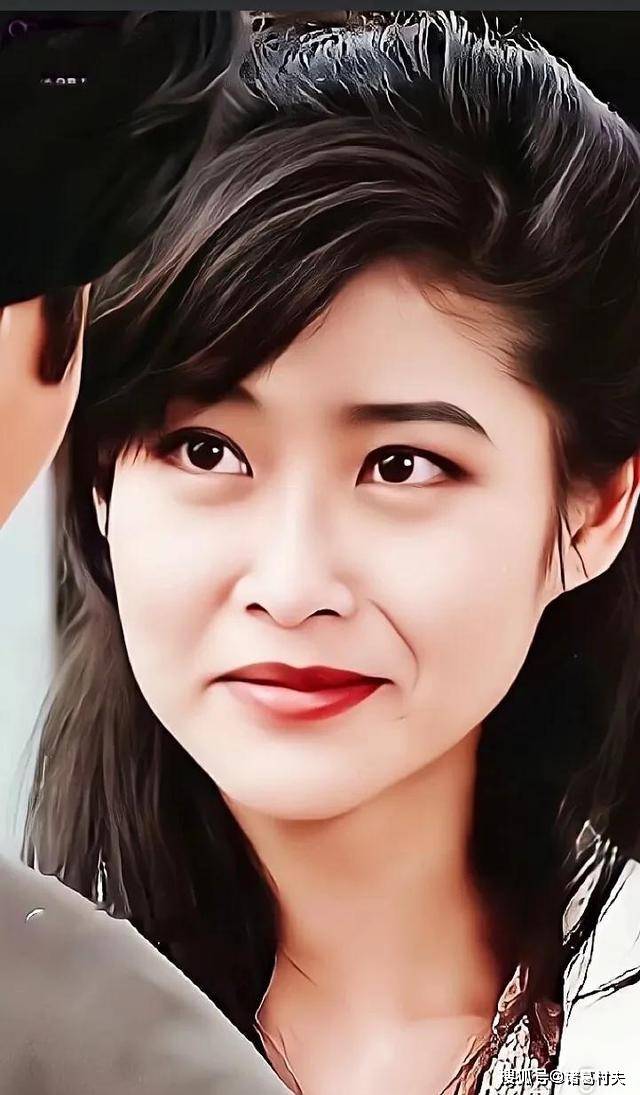 无数男人为卿痴狂!叶玉卿写真赏_魅力_身材_美貌