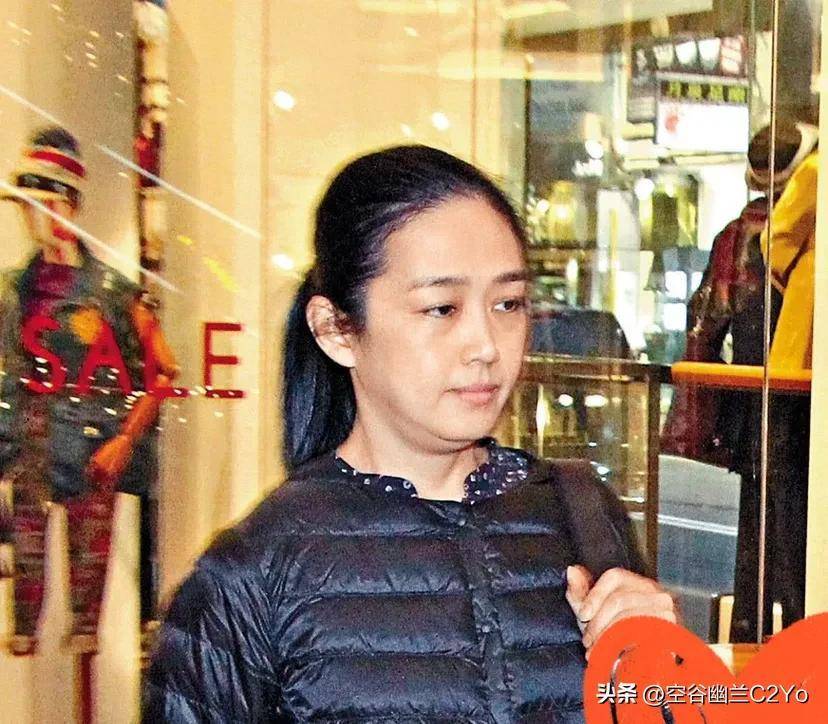 妻子不一定要很漂亮,但是一定要很贤惠,朱丽倩做到了,你们觉得呢?