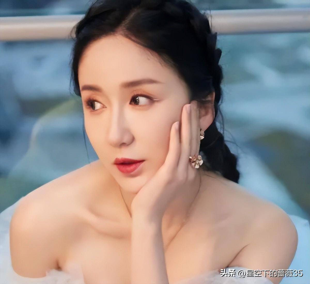 娄艺潇整形失败,现在的她只能带货出镜,她该何去何从呢