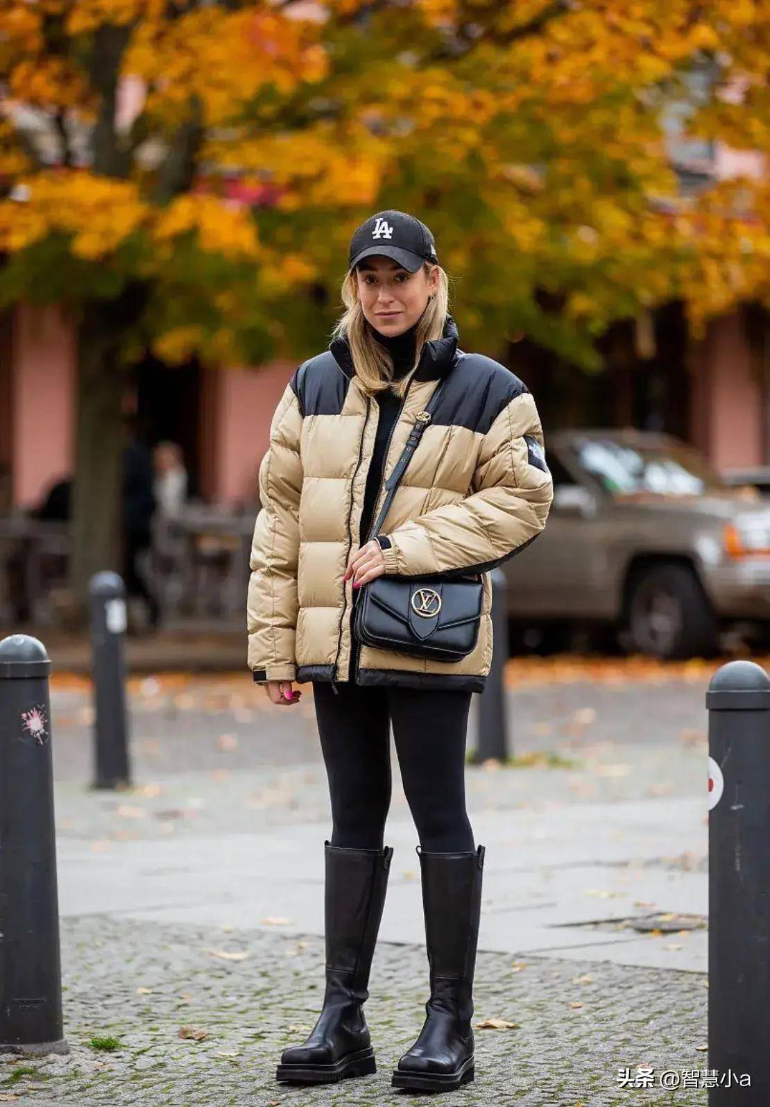 初冬的流行穿搭就是羽绒服 鲨鱼裤,既保暖又好看的绝佳时尚单品_面料