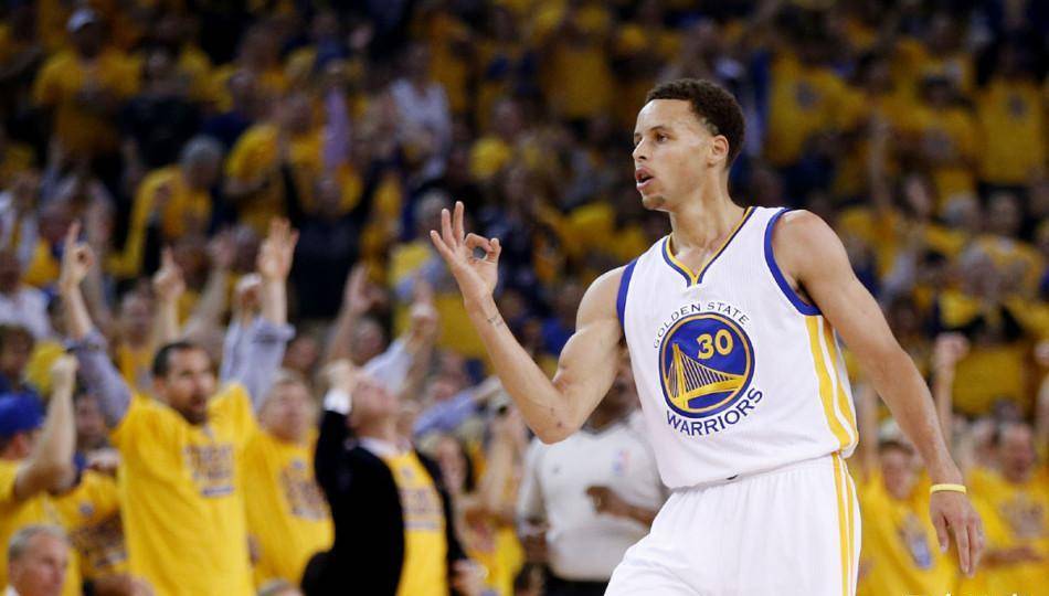 库里宣布要改变打篮球的方式,科尔支持,球迷有福了!_比赛_传球_防守