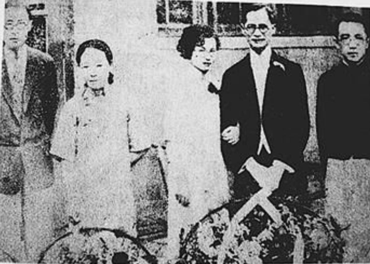 1958年,蒋梦麟不惜抛弃糟糠之妻,舍弃三儿两女娶来的第二任妻子