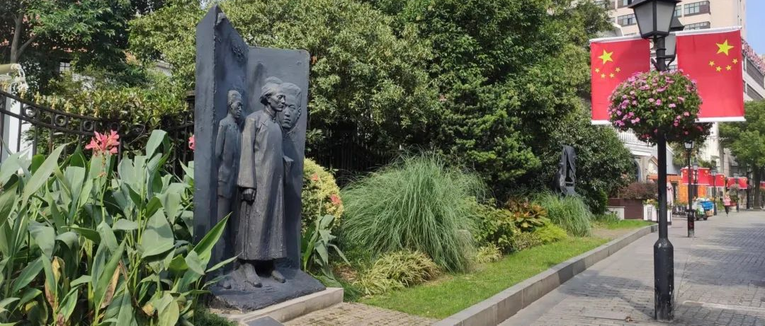 鲁迅公园950米,四川北路公园800米,爱思儿童公园50米,户外健身好去处