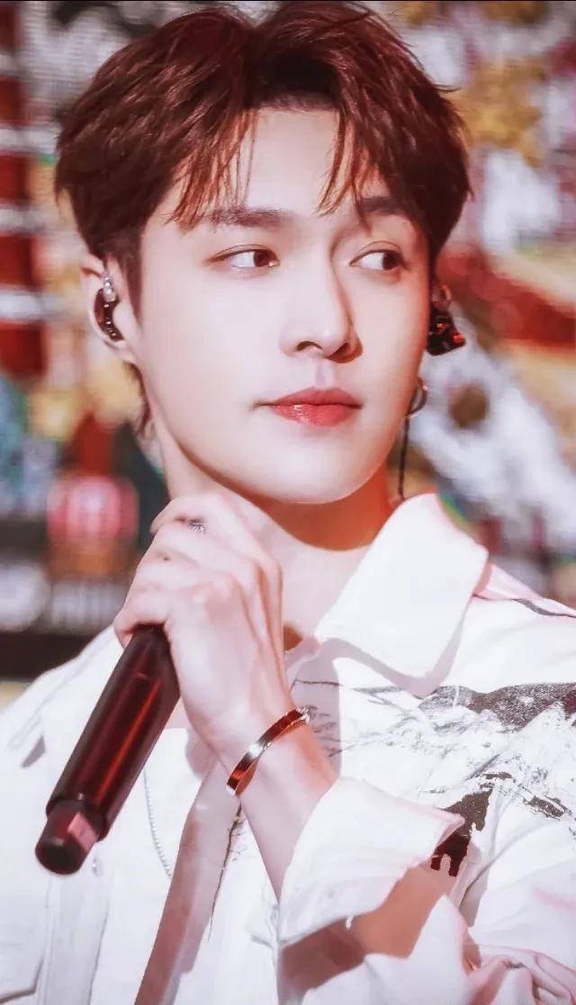 张艺兴_卓伟_王宝强