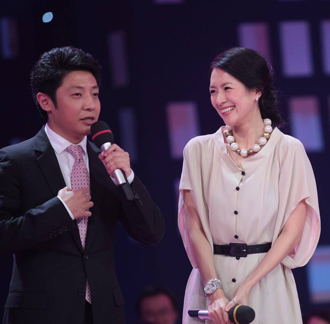 芳心纵火犯撒贝宁的背后:曾与章子怡相恋,因没钱被章母嫌弃_姑姑_同学