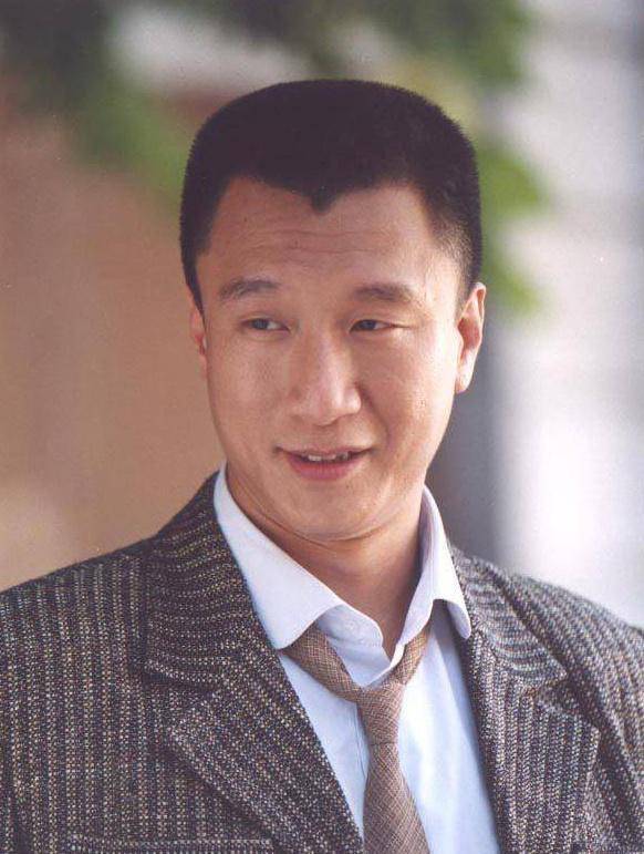 明星高考奇葩事:孙红雷减肥40斤,杨幂唱歌跑调,姚晨做报幕员_赵薇