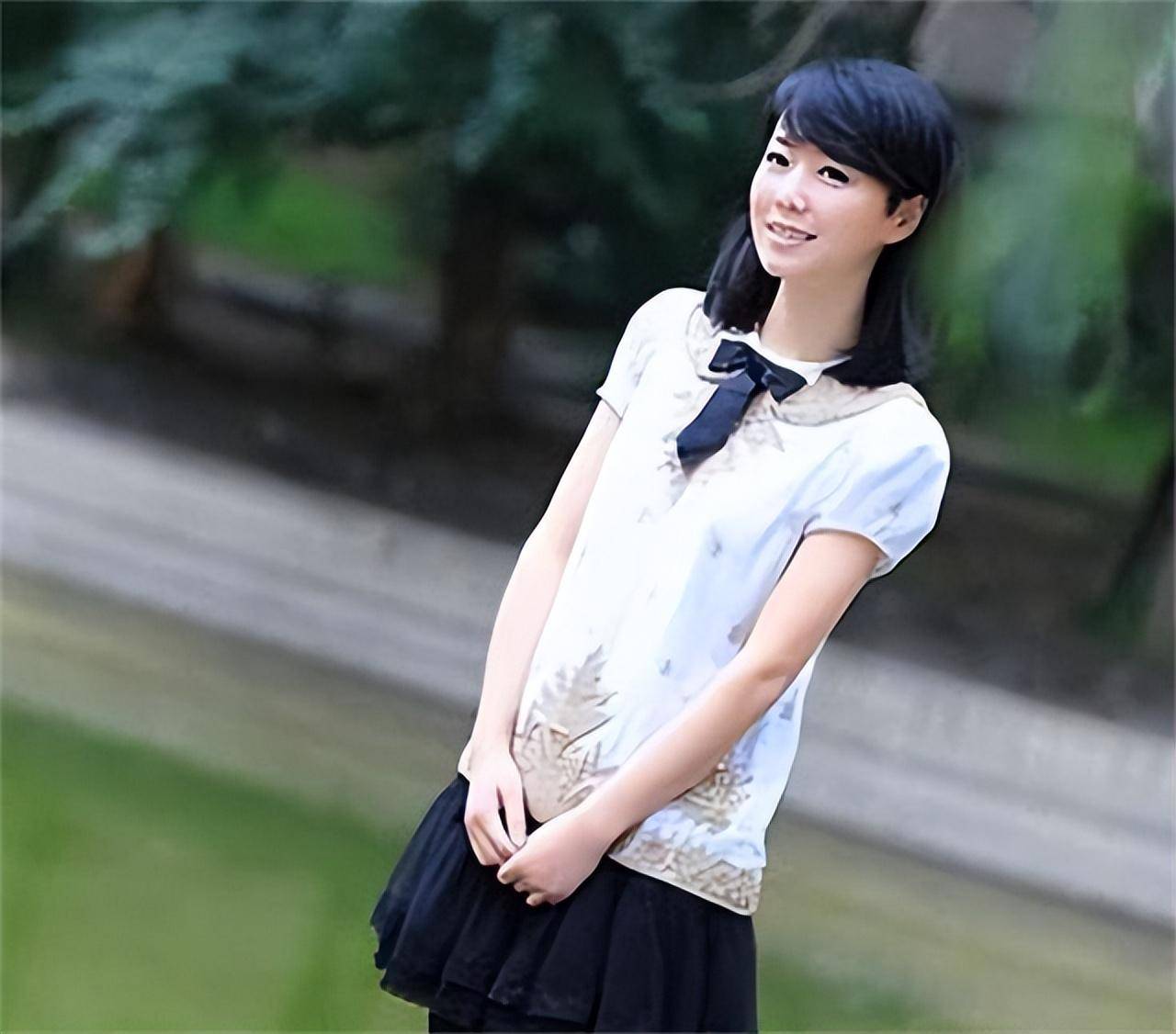 安徽卫视女子吴薇近况,她长相十分漂亮,早已结婚,老公是谁成谜_节目