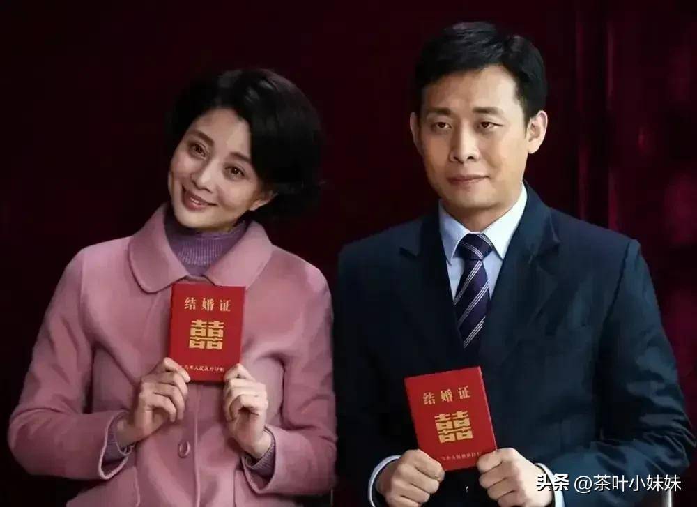 43岁殷桃和35岁赵丽颖同框,我才知道什么叫顶级骨相_气质_杨紫大_长裙