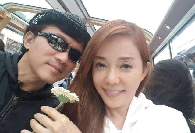 孙鹏和狄莺:离婚又复婚,花九千万救犯错儿子,夫妻俩口碑暴跌_台湾