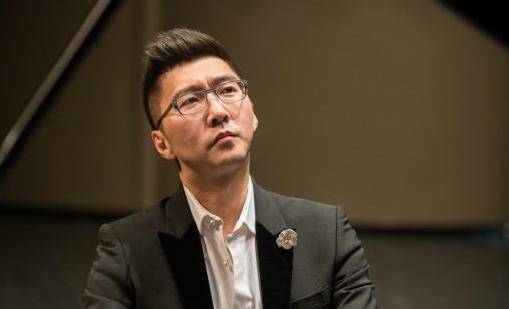 老公是相亲认识,恋爱15天被求婚,今43岁为爱甘愿当后妈_赵胤胤_黄子珈