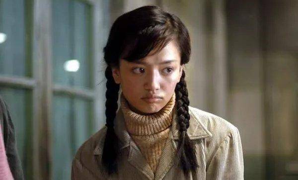 不仅是80后,还曾演过看上去很美_李昕芸_电影节_袁姗姗