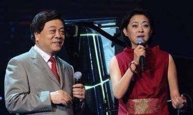 赵忠祥:曾是全国第二男主播17岁晋升央视,与倪萍主持十几届春晚_杨澜