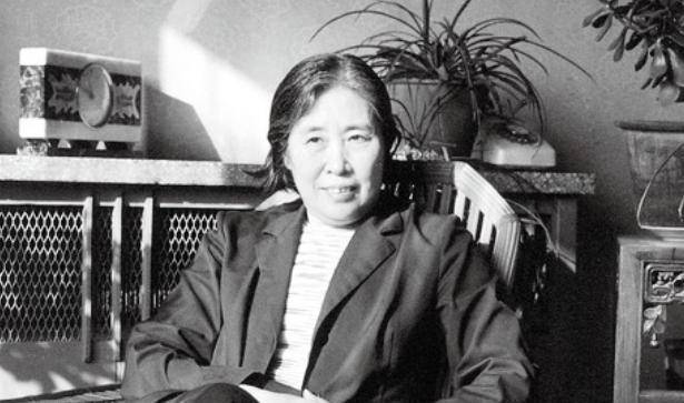 2006年王光美逝世前,为何向女儿作揖?