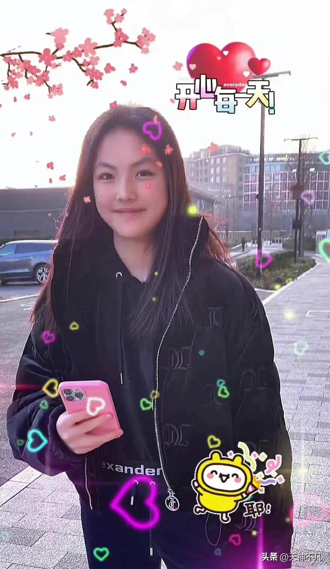 王诗龄被曝回来捞金,网友说她国外炫富,国内赚钱想的美_李湘_评论