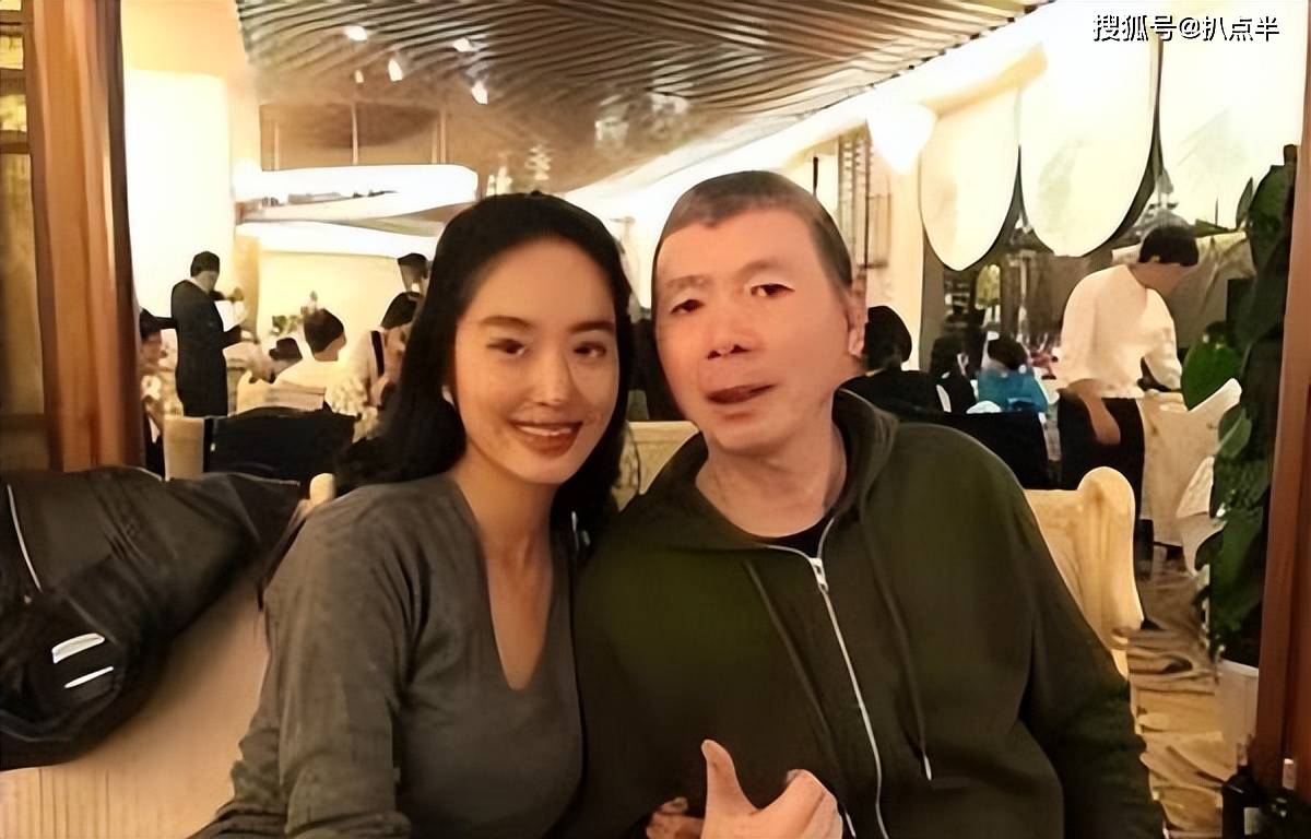 杨采钰被曝新恋情:苦恋陈金飞6年,为何还是处处不如刘亦菲?