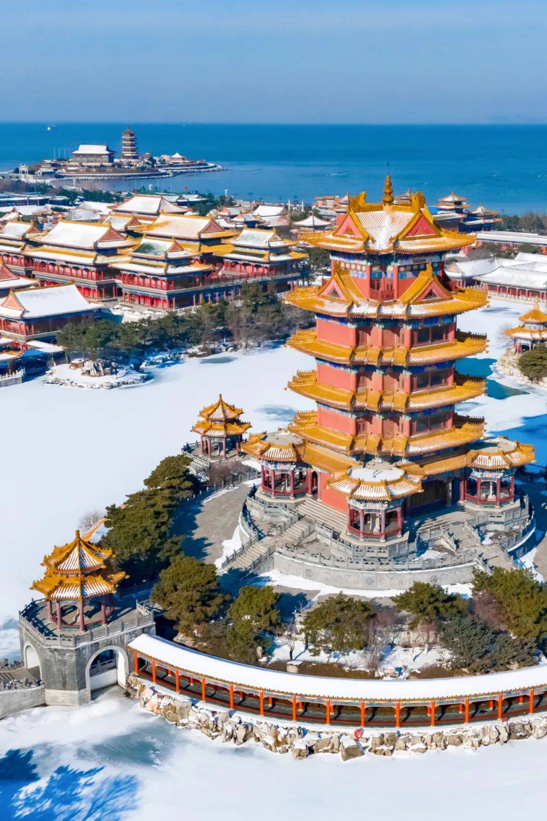 在蓬莱阁上看雪听涛,八仙过海禅茶入海,林海峰山冰雪奇观,最不可错过