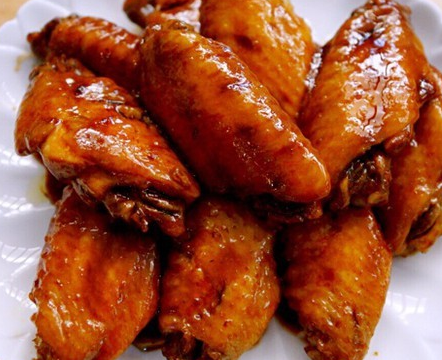 让人吮指的美味,人人都爱的鸡翅中做法,酱香十足,肉质鲜美