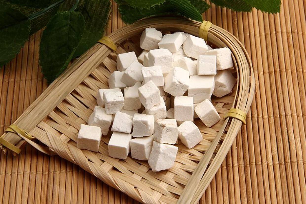 茯苓的功效与作用,盘点它的主要功效_养生_金盏_桂花