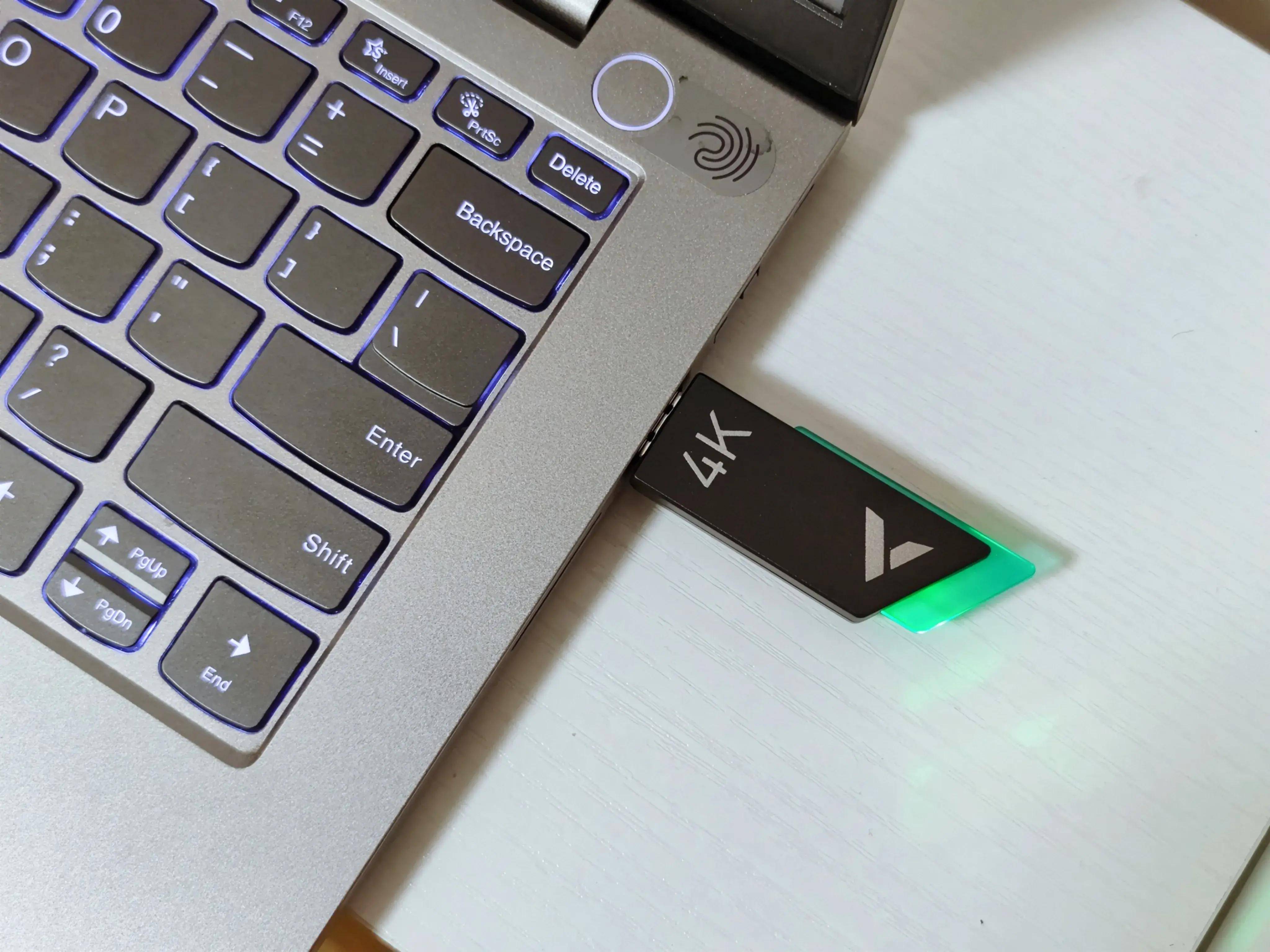 情侣你嗑过CP,那鼠标你嗑过CP吗?雷柏VT9Pro&Mini无惧大手小手都能顺手!