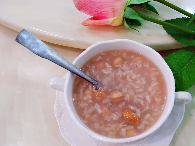 秋冬之际,这款早餐多给孩子做,营养易消化,孩子上学记忆好_花生_技巧