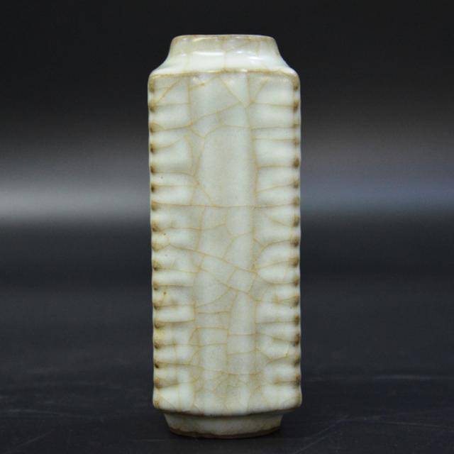 2024北京保利，翰海春拍征集| 琮式瓶：庄严优雅的祭祀礼器_搜狐网