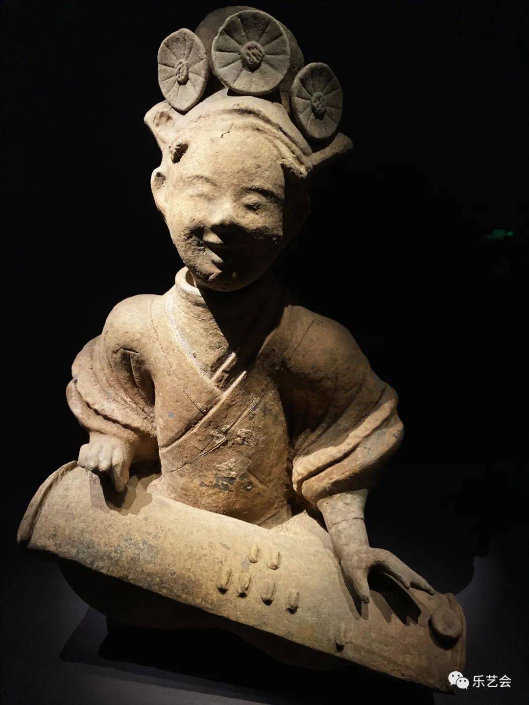 震旦博物馆《汉唐陶俑风华》系列3:刘海龙分享_墨香_金石_中国