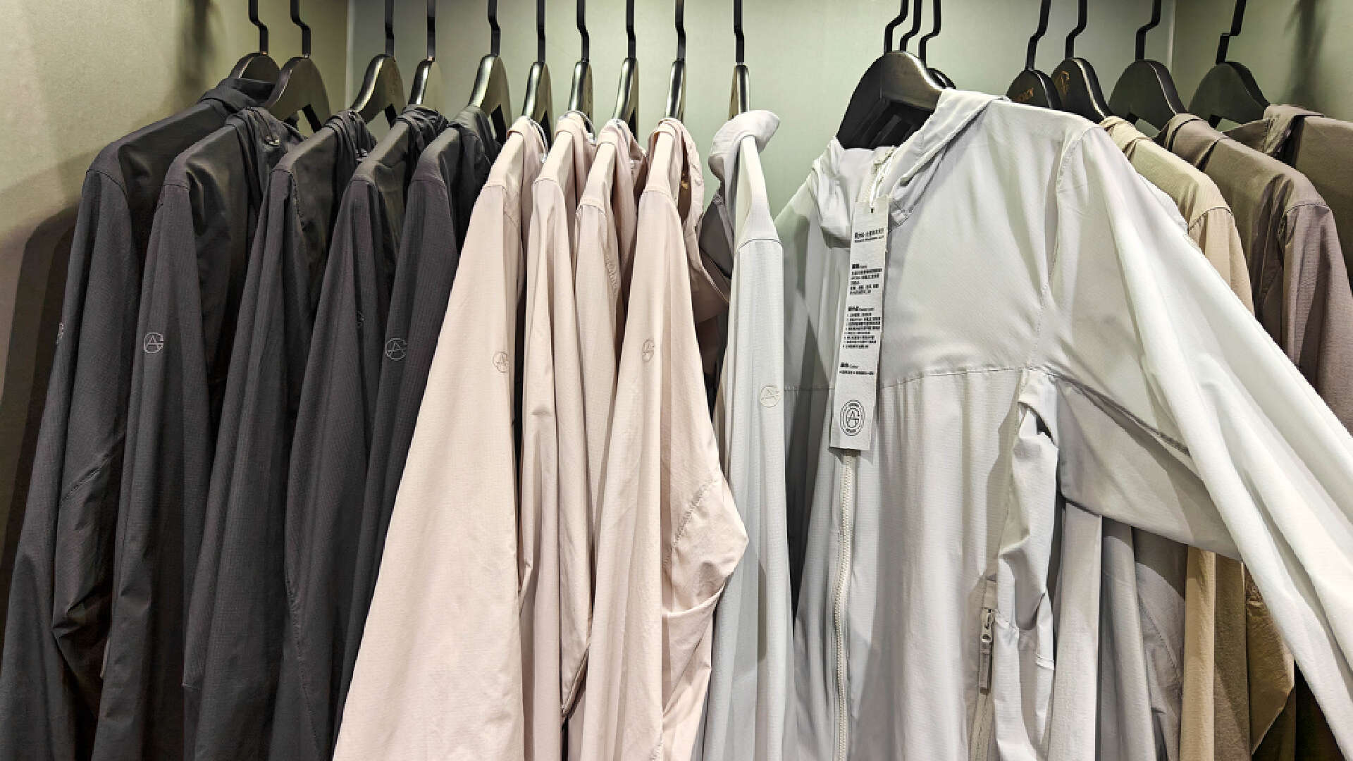 ISPO展会探寻，2024最新户外装备速览，这个冬天要暖起来！