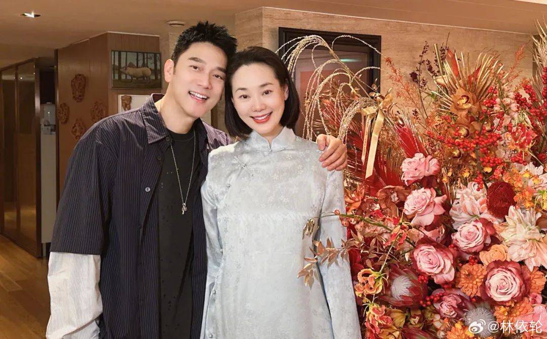 林依轮妻子西华晒近照住亿万豪宅被老公宠爱30年9