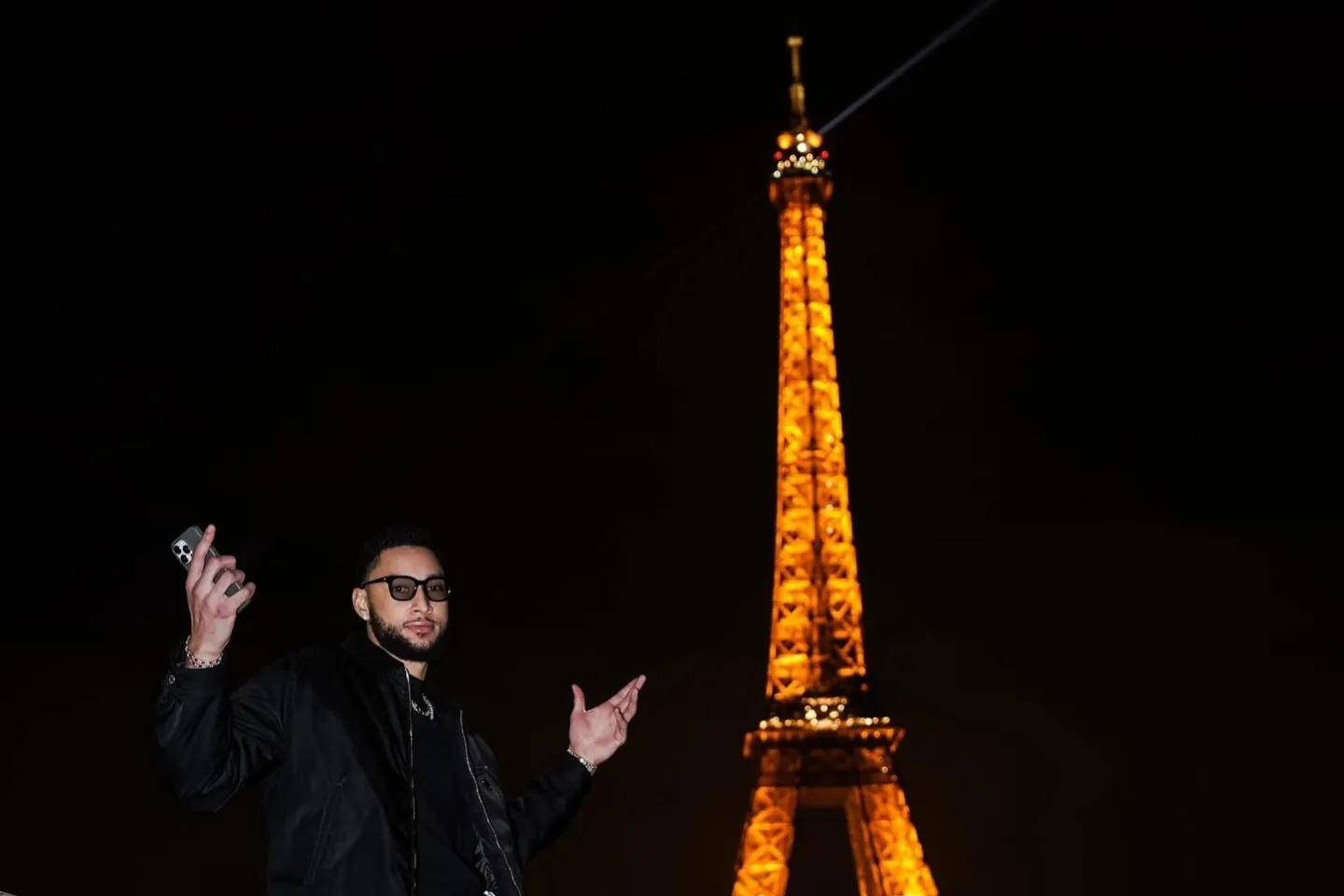 本西蒙斯打算退役,背伤成关键_比赛_布鲁克林_篮网