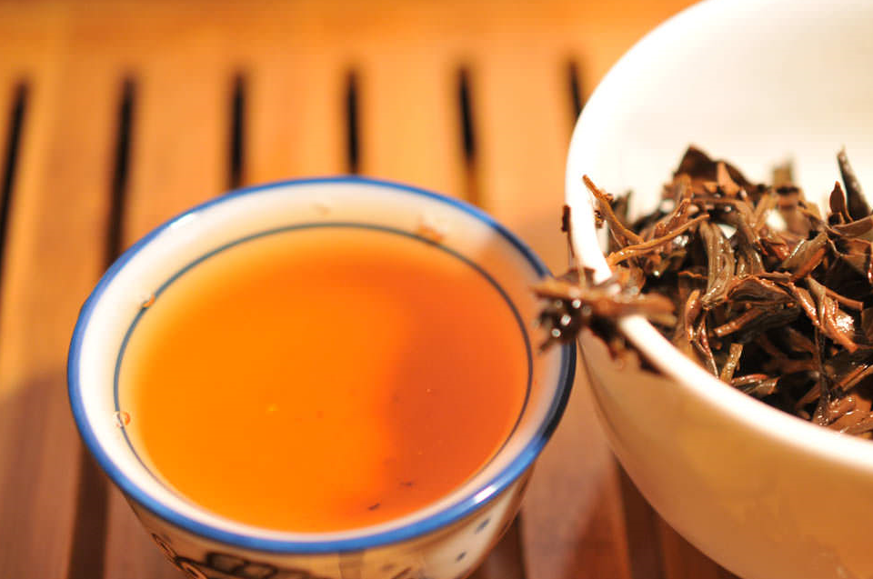 冬日喝红茶,暖心又暖胃,减肥效果佳_茉莉_云南_人体