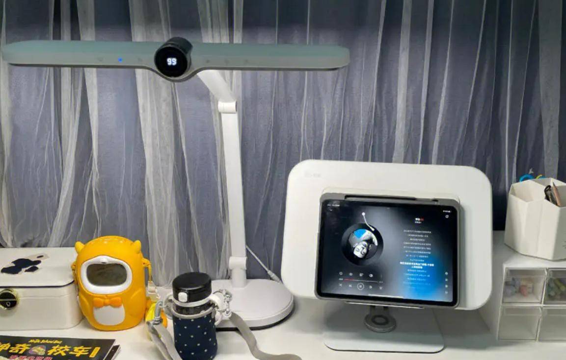 护眼台灯到底有没有用?护眼台灯的好处