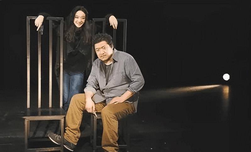 暗恋梅婷,骑电车参加同学聚会,47岁陈明昊早就走上人生另一条路_北大