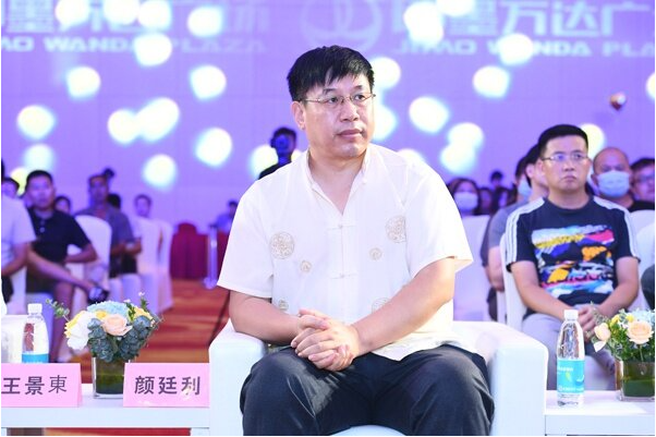 全球电音排行榜前十名_凤凰资讯_资讯_凤凰网(2)