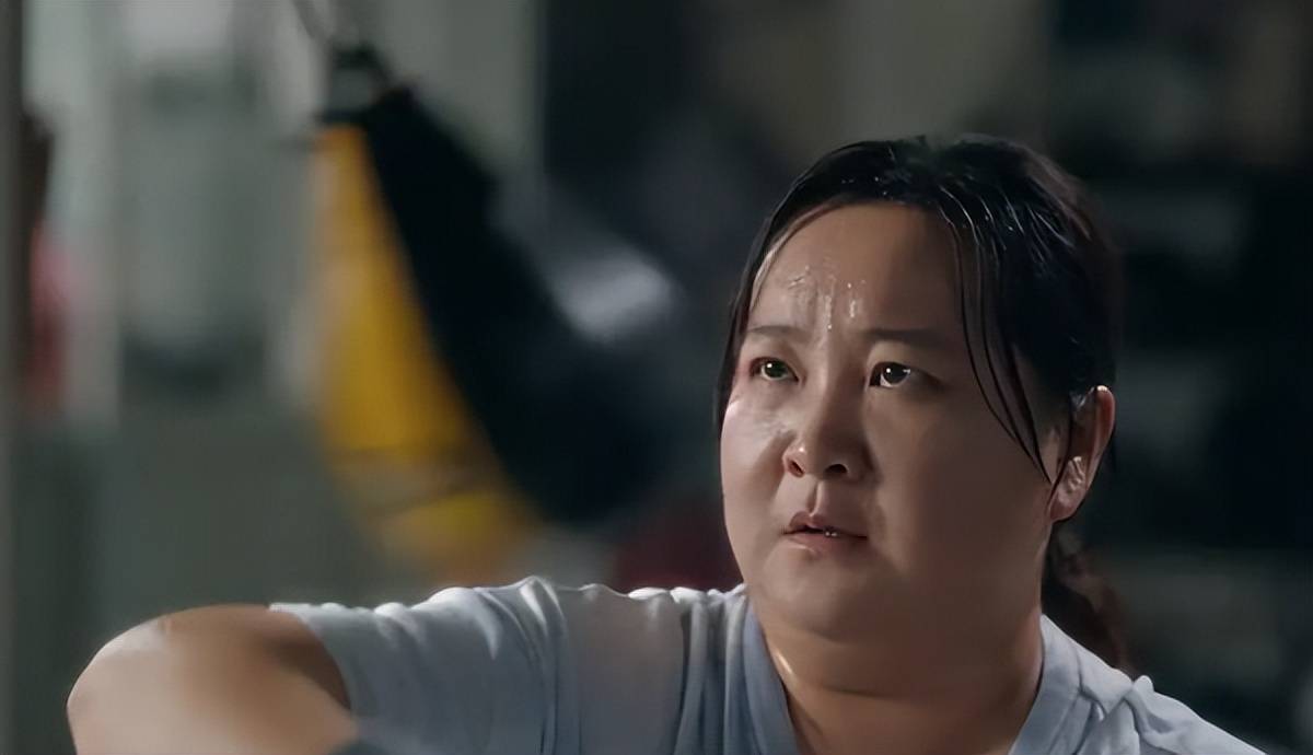 贾玲又开始玩抄袭,几年前春晚小品曾引发争议,现人设将"崩塌"_电影