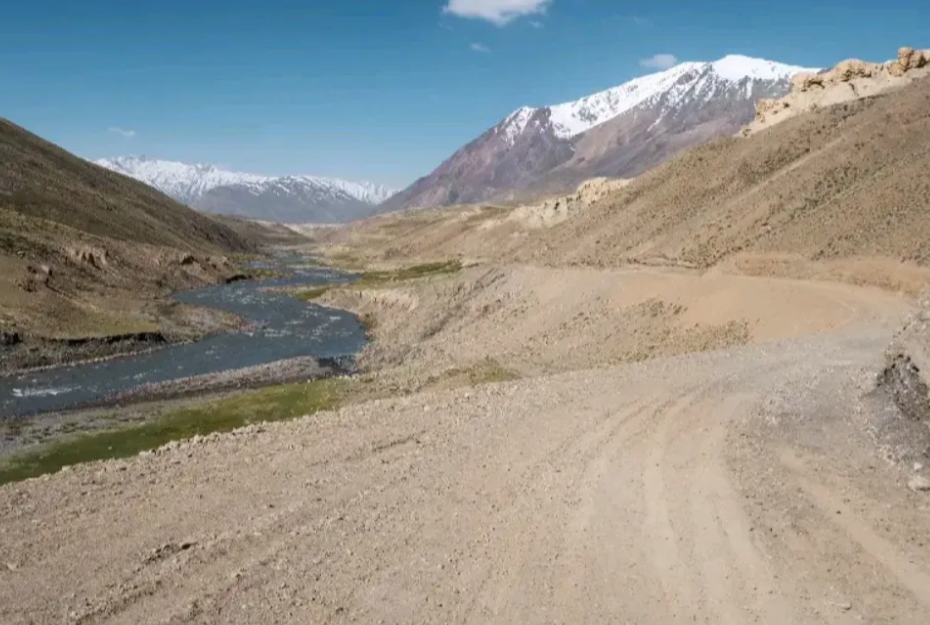 把路修到瓦罕走廊,塔利班诚意十足,但是中国对阿富汗另有打算_公路